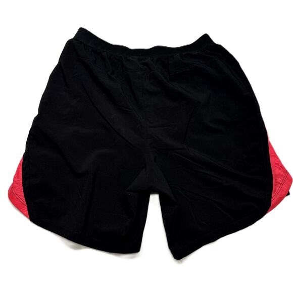 Under Armour Running Shorts Men’s M Black Pink Fitted Training 1361493 - Picture 2 of 9
